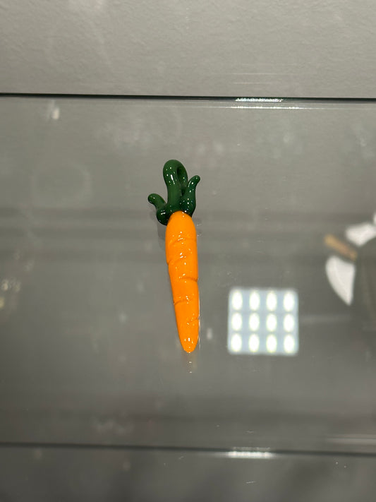 Solid Carrot Pendant