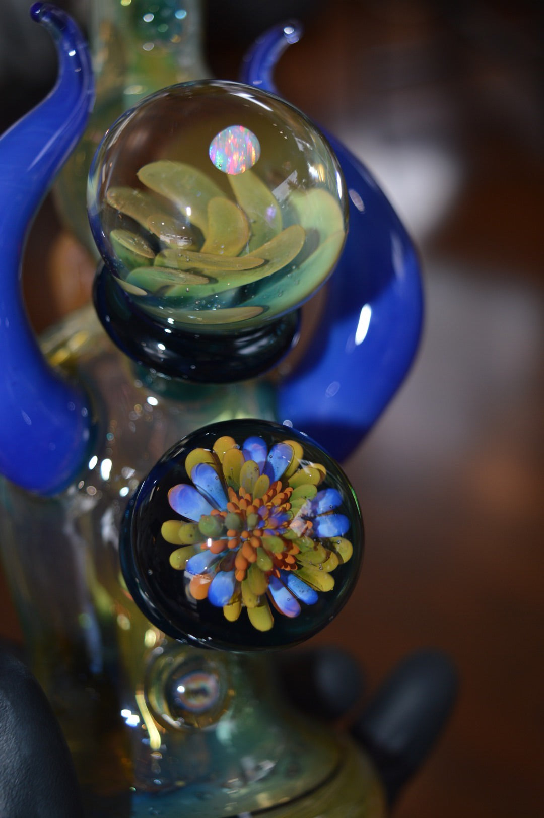Rainbow Ghost Fume Mini Tube with Blue Horns